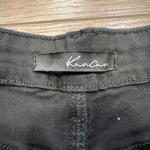 KanCan Distressed Raw Hem Women's Black Denim Shorts, 3" Inseam, 27/W7 - Picture 6 of 9